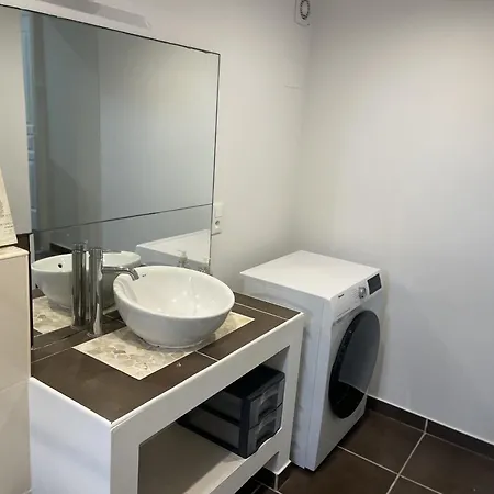 Appartement Deux Pieces Confortable Fréjus